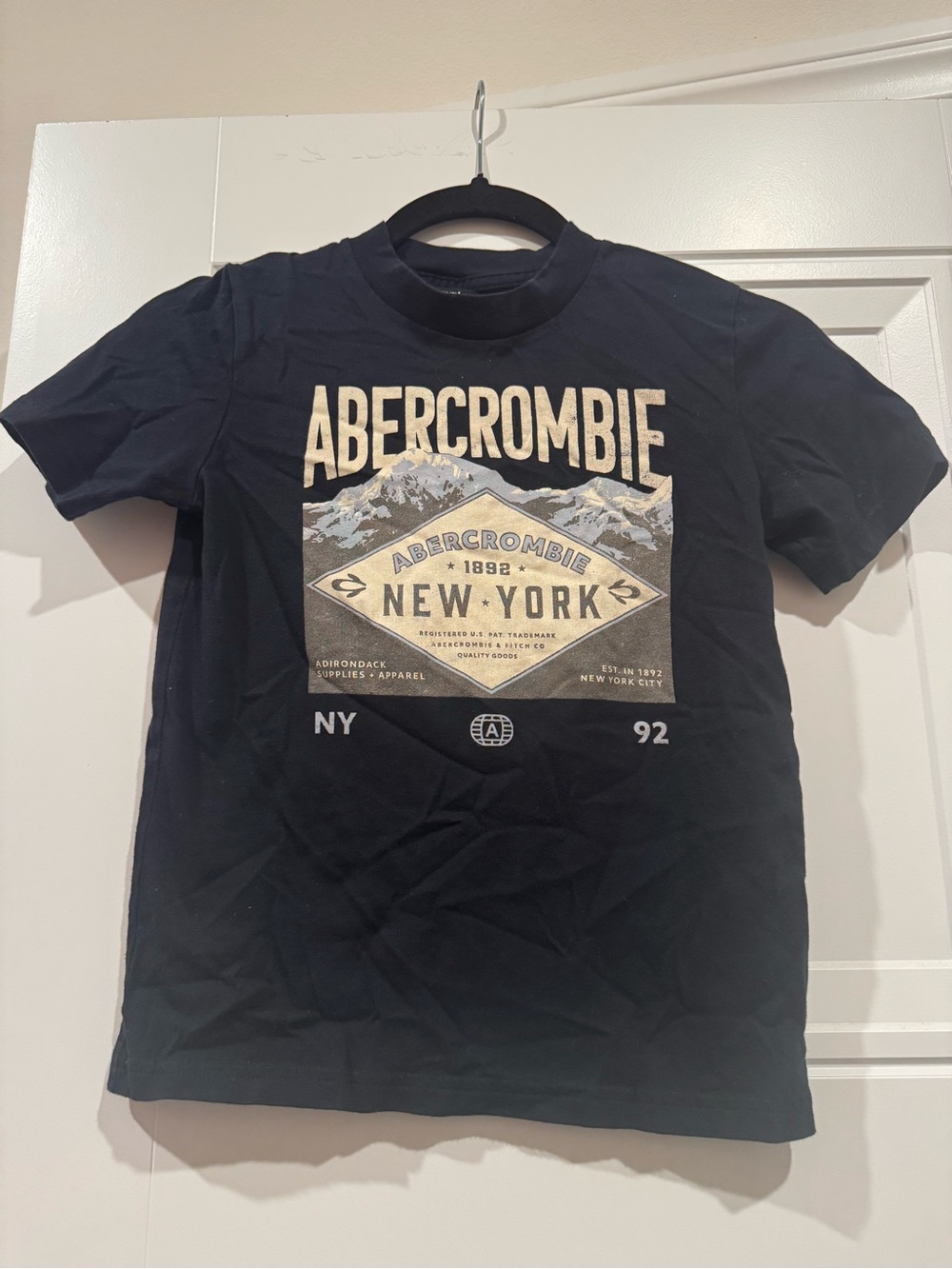 abercrombie kids Black New York Graphic Short Sleeve Tee